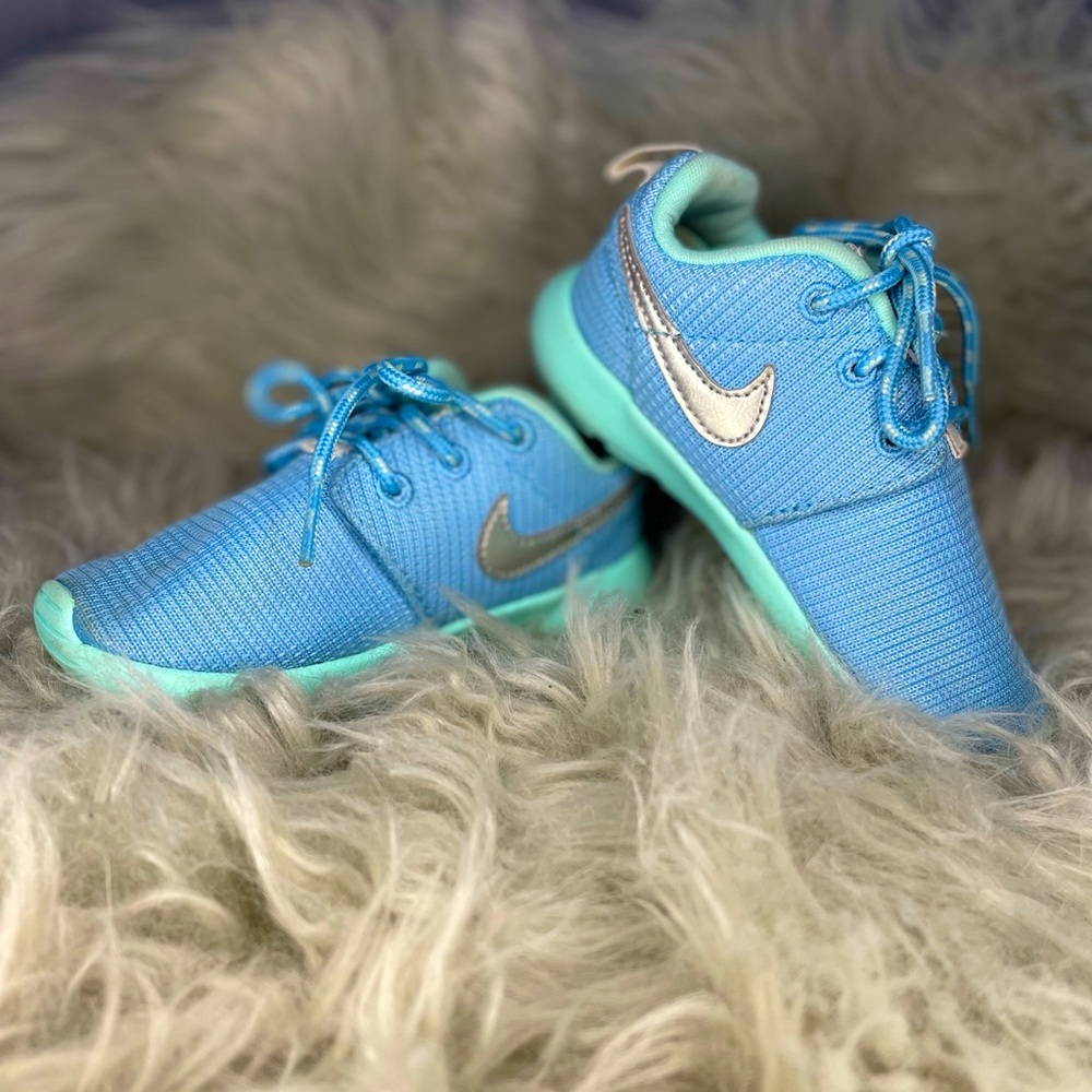 Renew Rival (GS) 400 Diffused Blue Nike